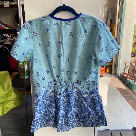 Elan Scrub Top - Picture 3 of 3